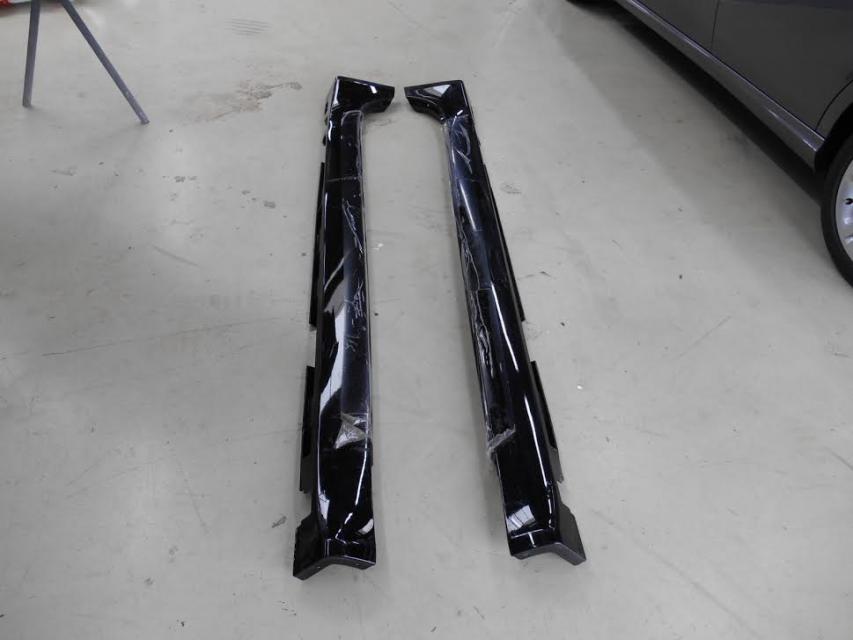 JAGUAR XF XF 2008-2014  Cubierta lateral  Carroceria